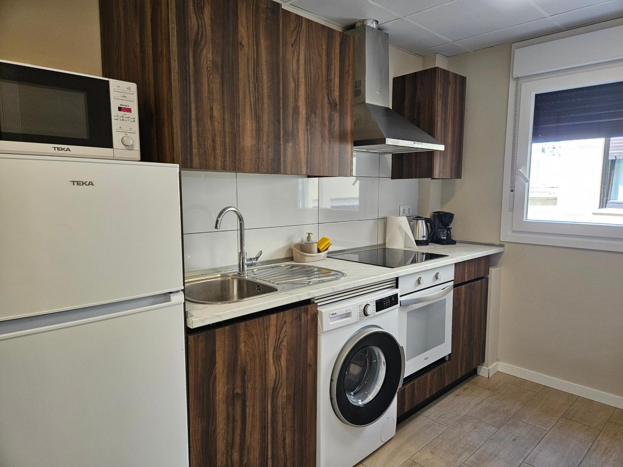 Apartamentos Picasso Alcalá de Henares Chambre photo